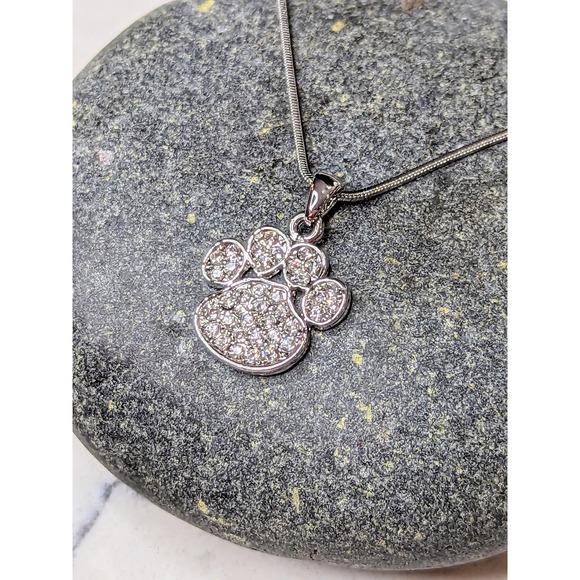 JMX Jewelry - Paw Print Necklace White Gold Plated Pendant with Crystals